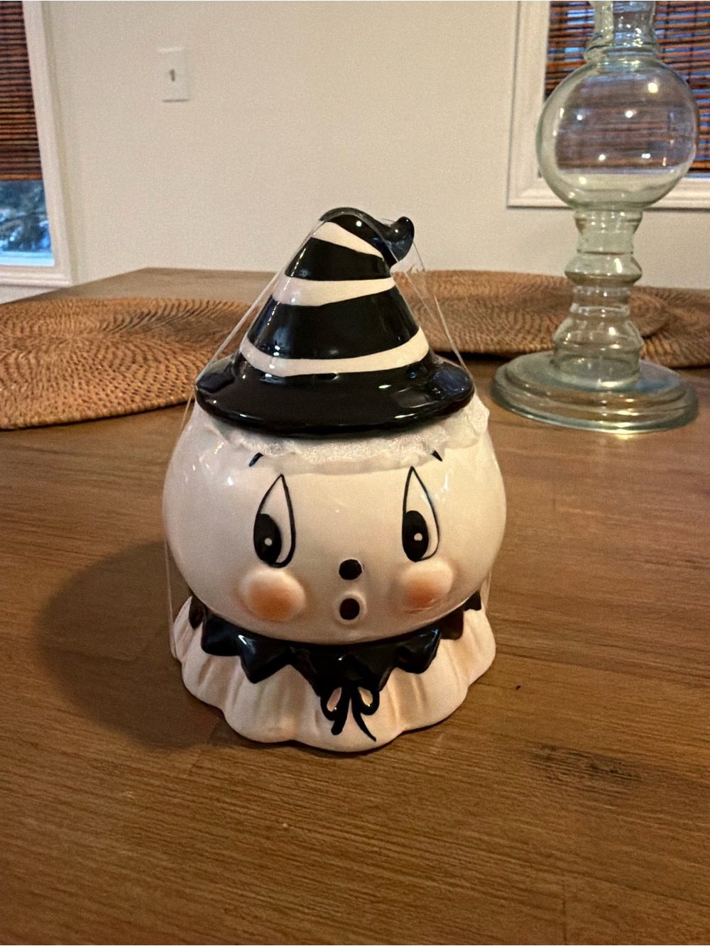 Black & White Halloween Ceramic Ghost Candy Jar - Home Party Supplies